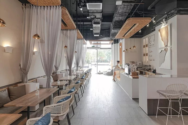 優(yōu)雅溫馨的咖啡店設(shè)計實景-第1張圖片-上海古都建筑設(shè)計集團