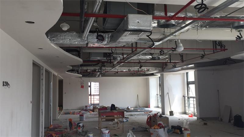 徐匯普天信息科技園辦公室吊頂施工中-第1張圖片-上海古都建筑設計集團