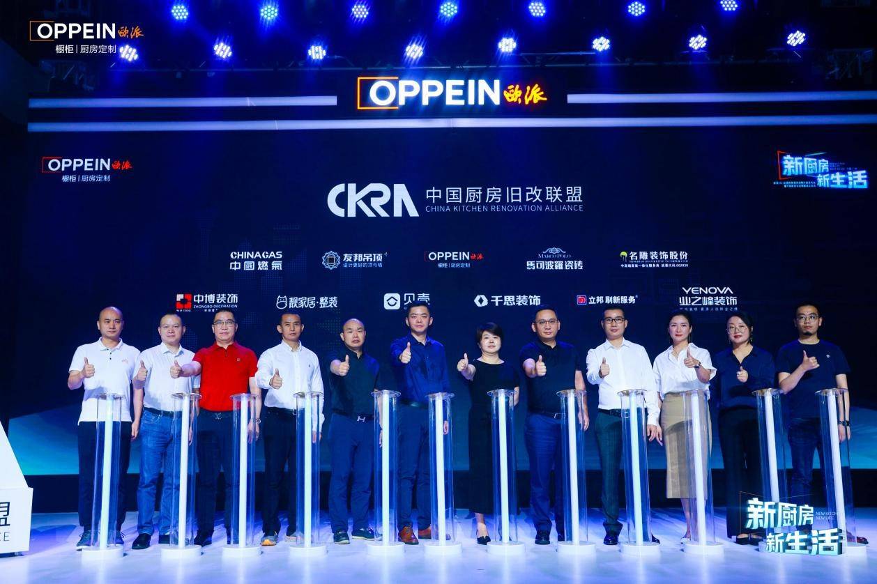 2021陽臺裝修效果圖，把你的小陽臺變成溫馨私密的世界-第1張圖片-上海古都建筑設(shè)計集團